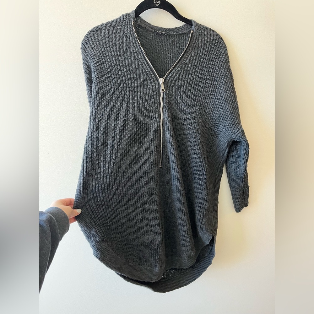 Long Express Sweater